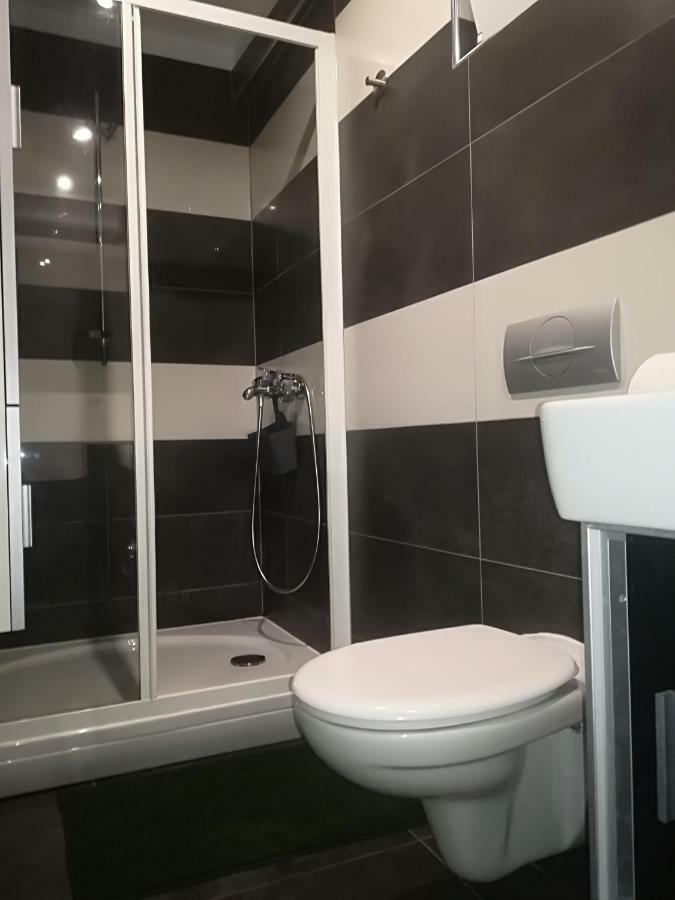 Apartman Brzović Omiš Zewnętrze zdjęcie